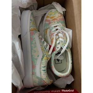 BRAND NEW CLASSIC VANS!